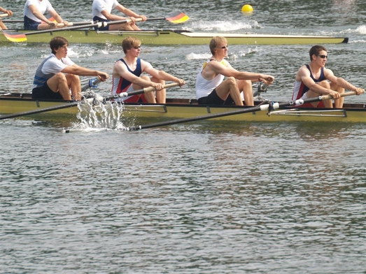 P0271000 (Large).JPG